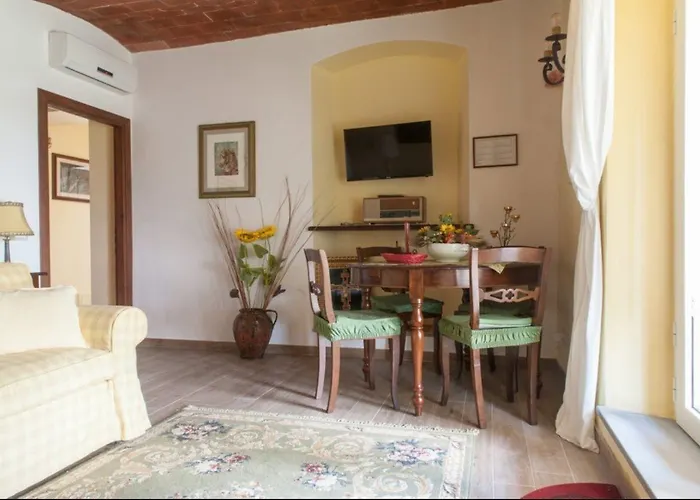 Fattoria Del Nonno Berto Farm stay Cortona